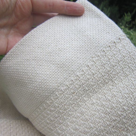 Whisper Organics Undyed Organic Cotton Blanket,  Dye-Free (Approx. Twin Size) - Picture 7 of 7